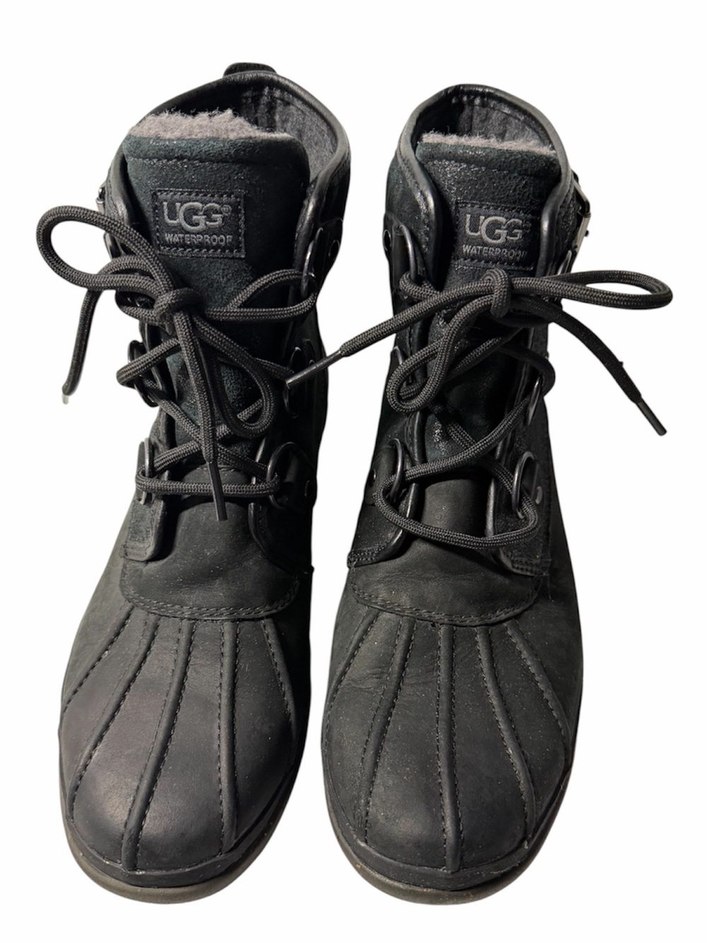 UGG Cecile Black Waterproof Leather Ankle Duck Boots Women's Size 8.5